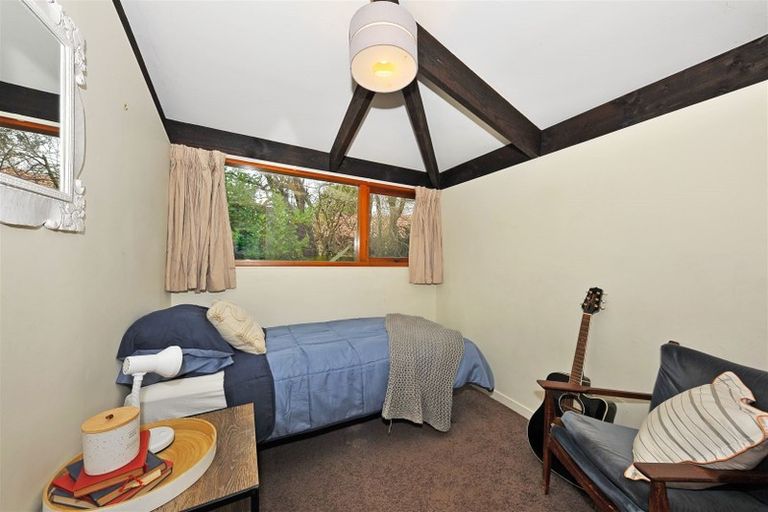Photo of property in 351 Sawyers Arms Road, Harewood, Christchurch, 8051