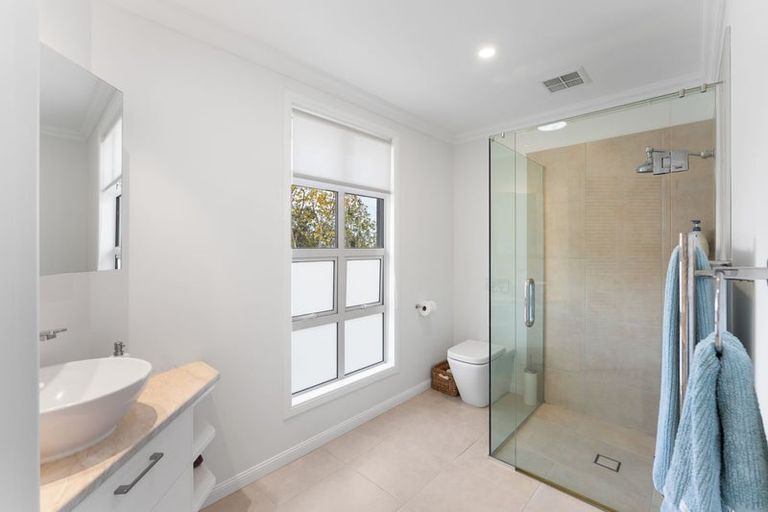 Photo of property in 35b Kotare Street, Waikanae, 5036