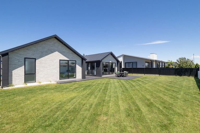 Photo of property in 3 Cawton Grove, Tinwald, Ashburton, 7700