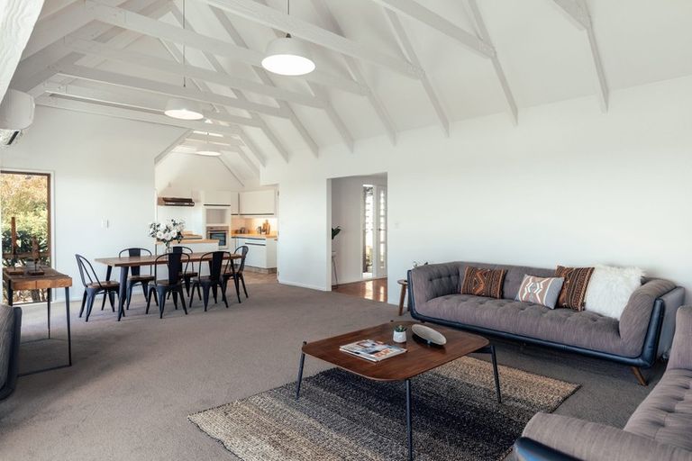 Photo of property in 68 Cannon Hill Crescent, Mount Pleasant, Christchurch, 8081