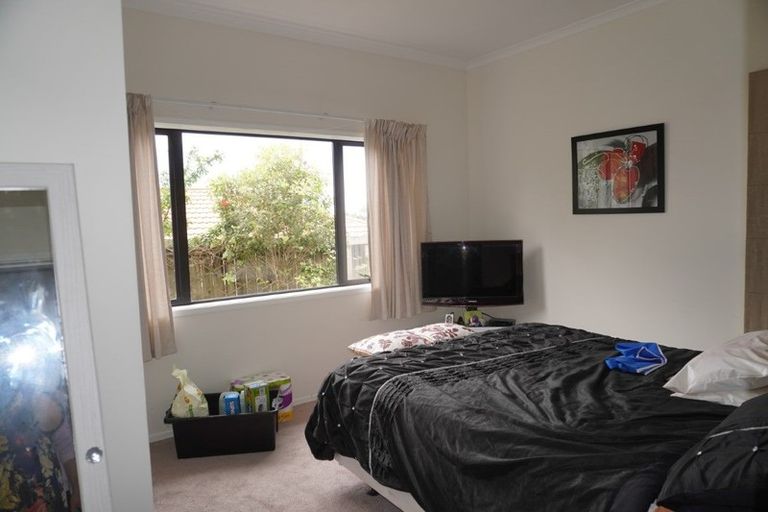 Photo of property in 20 Eastwood Rise, Browns Bay, Auckland, 0630