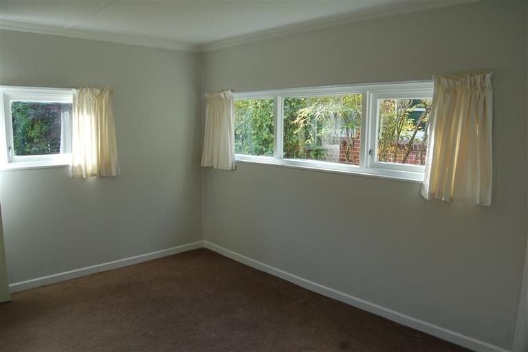 Photo of property in 101 Manuka Street, Stokes Valley, Lower Hutt, 5019