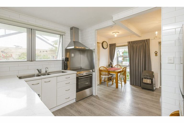 Photo of property in 3/26 Airfield Road, Takanini, 2112