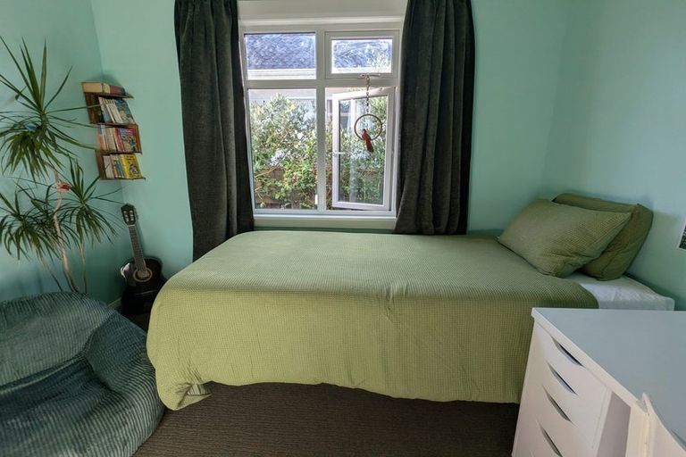 Photo of property in 80a Lyall Parade, Lyall Bay, Wellington, 6022