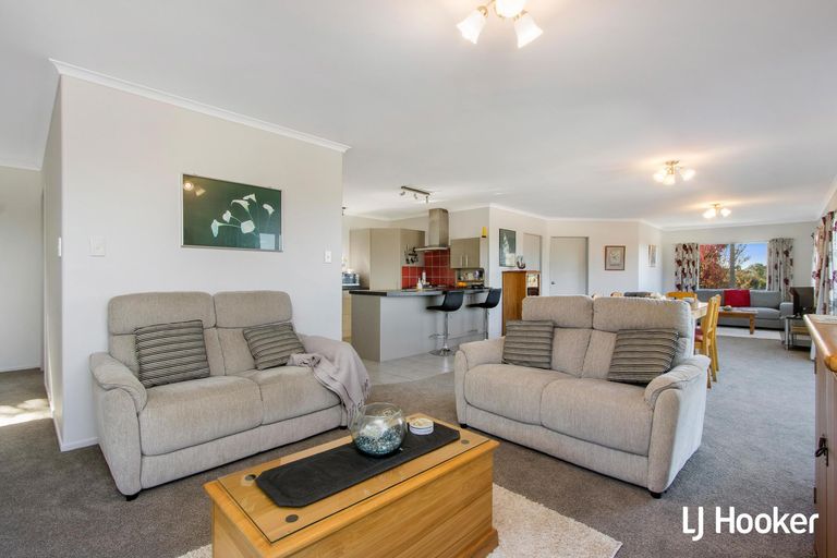 Photo of property in 128a Athenree Road, Athenree, Katikati, 3177