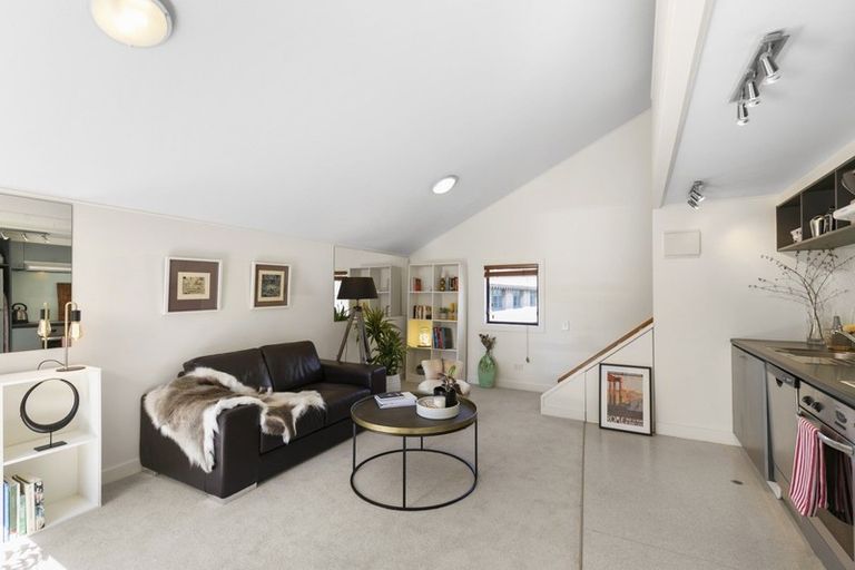 Photo of property in Hannahs Corner, 24/8 Leeds Street, Te Aro, Wellington, 6011
