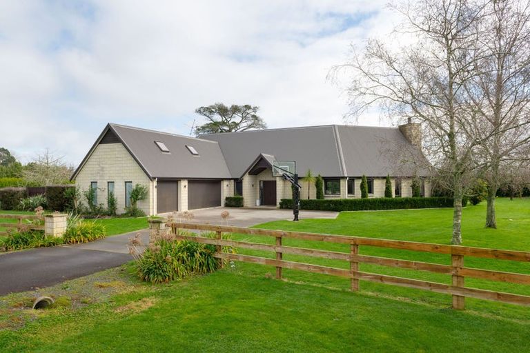 Photo of property in 12 Westvale Lane, Te Kowhai, Hamilton, 3288