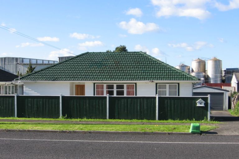 Photo of property in 1/18 Plunket Avenue, Papatoetoe, Auckland, 2104