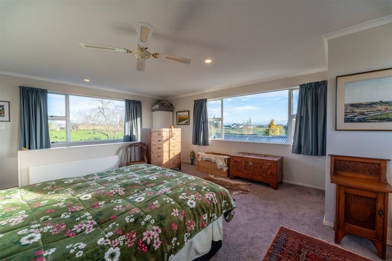 Photo of property in 12 Hillview Place, Pleasant Point, 7903