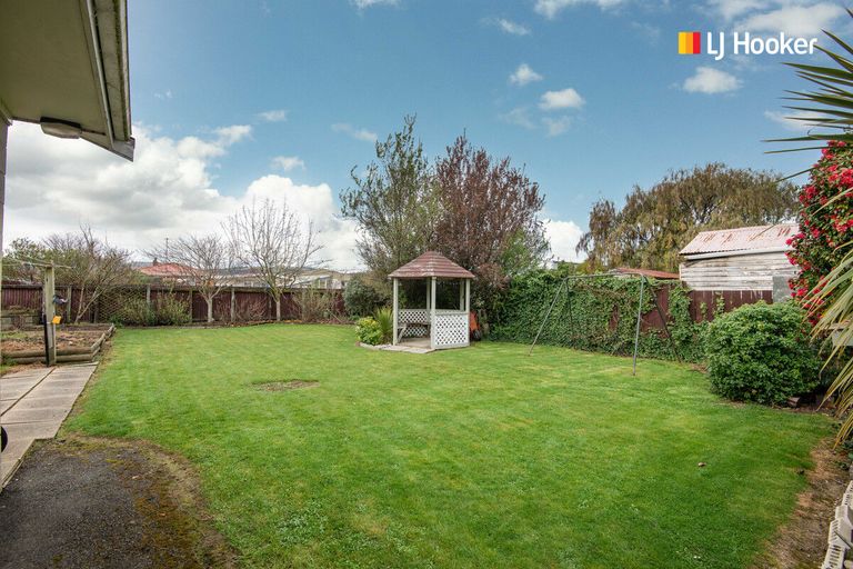 Photo of property in 71 Stirling Crescent, Mosgiel, 9024