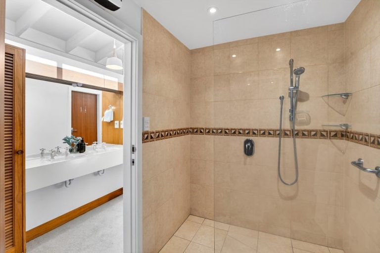 Photo of property in 9 Harvey Road, Bluff Hill, Napier, 4110