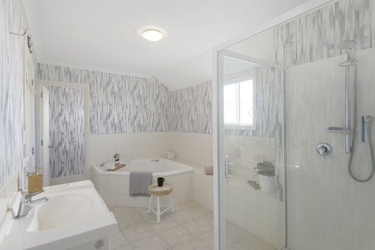 Photo of property in 52 Nayland Street, Sumner, Christchurch, 8081