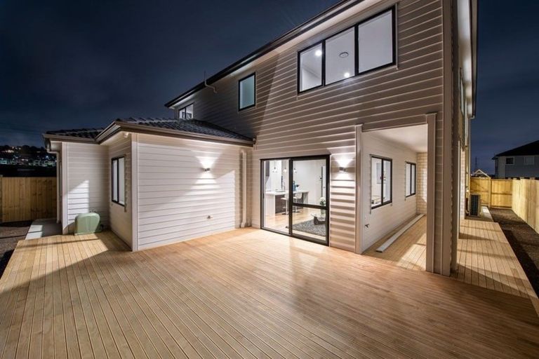 Photo of property in 7 Downpatrick Drive, Flat Bush, Auckland, 2019