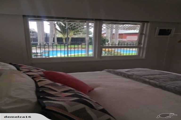 Photo of property in 80 Ngataringa Road, Devonport, Auckland, 0624