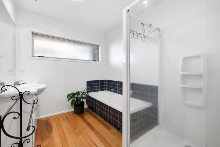 Photo of property in 100 Orange Lane, Bethlehem, Tauranga, 3110