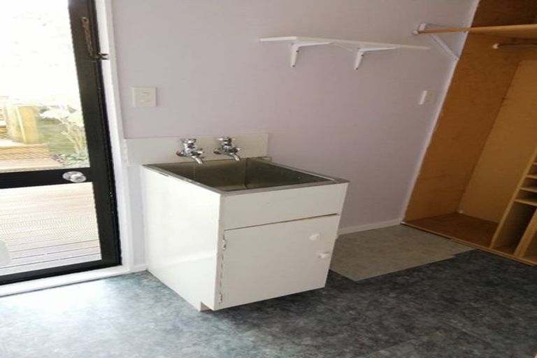 Photo of property in 28 Langdale Avenue, Paraparaumu, 5032