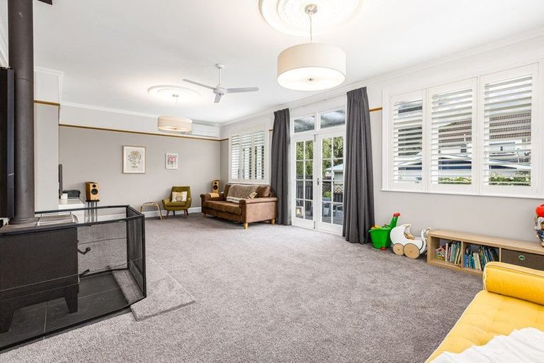 Photo of property in 108 Clyde Street, Island Bay, Wellington, 6023