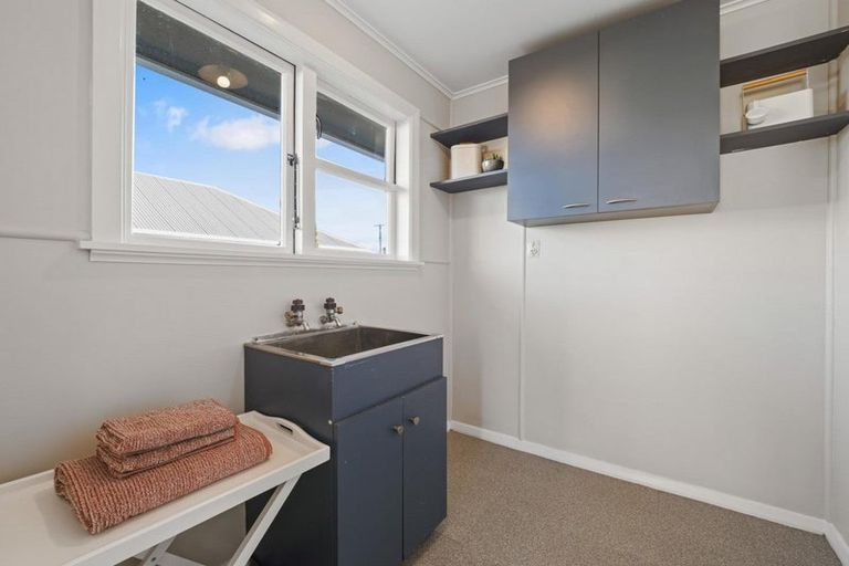Photo of property in 102 Carisbrooke Street, Aranui, Christchurch, 8061