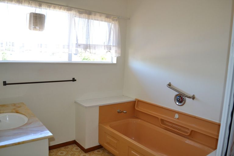 Photo of property in 20 Kiddle Drive, Hilltop, Taupo, 3330