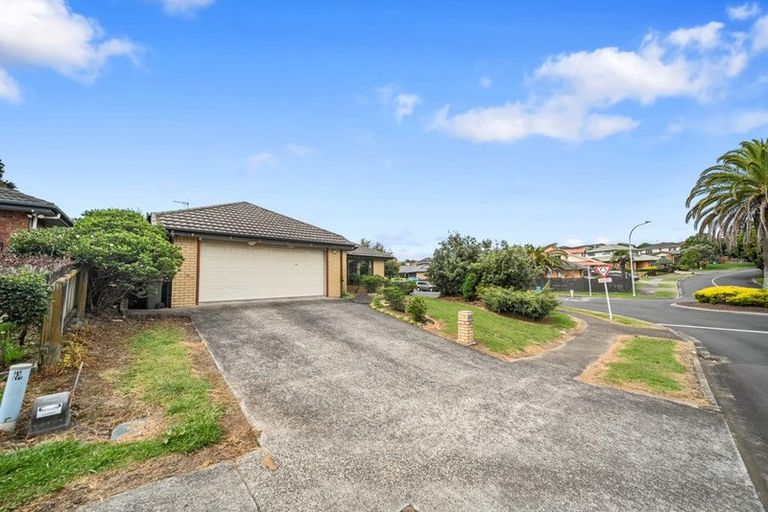 Photo of property in 25 Peninsula Road, Mangere, Auckland, 2022