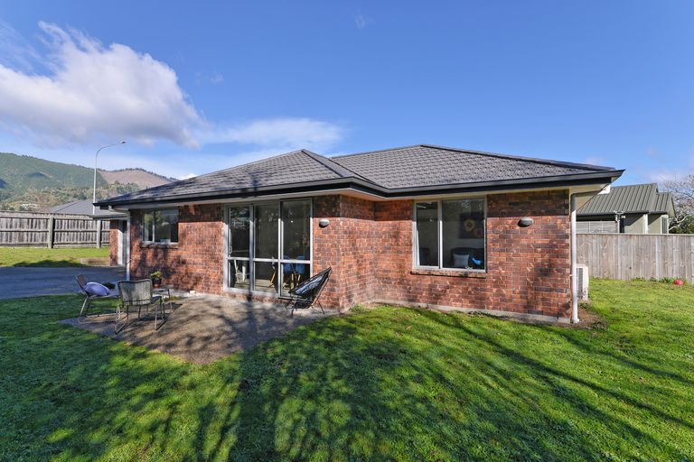 Photo of property in 96 Wensley Road, Richmond, 7020