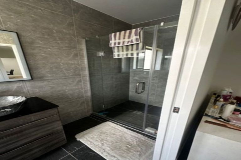 Photo of property in 5c Listack Drive, Flat Bush, Auckland, 2019