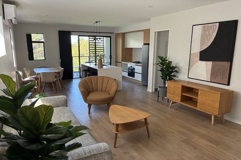 Photo of property in 4/10b Huka Road, Birkenhead, Auckland, 0626