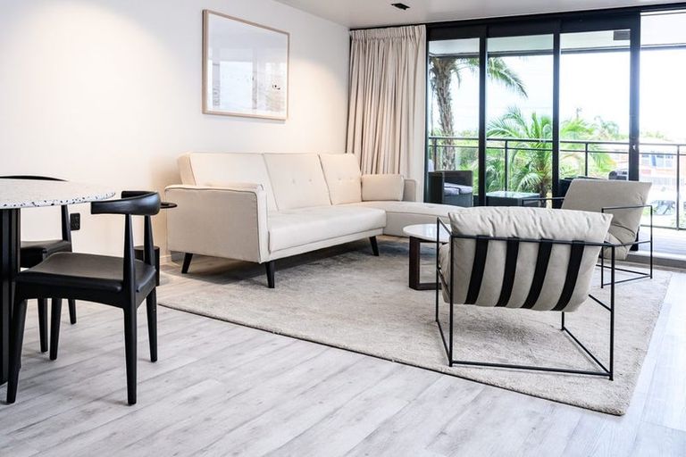 Photo of property in 2-06/424 Maunganui Road, Mount Maunganui, 3116