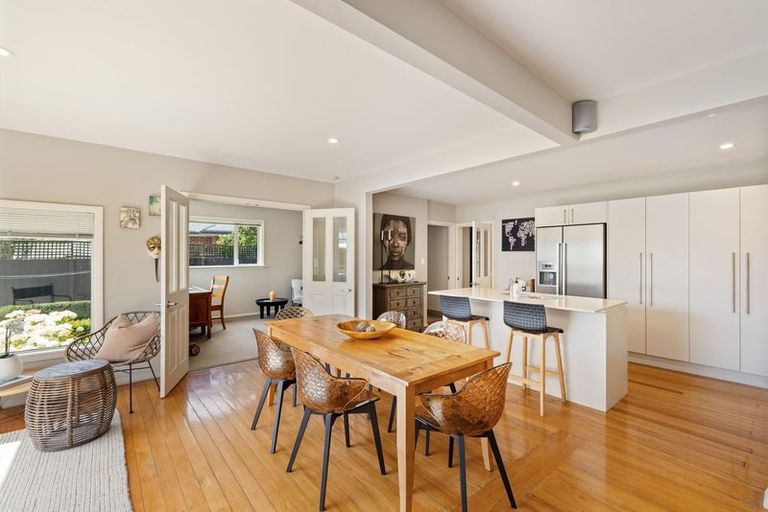 Photo of property in 118 Hamilton Avenue, Ilam, Christchurch, 8041
