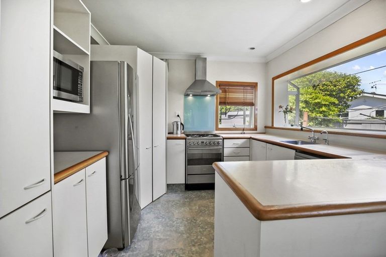 Photo of property in 55 Casey Avenue, Fairfield, Hamilton, 3214