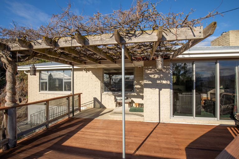 Photo of property in 2 Taylor Place, Alexandra, 9320
