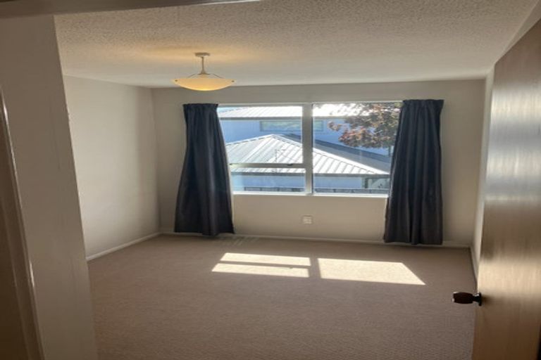 Photo of property in 1/4 Kotare Street, Fendalton, Christchurch, 8041