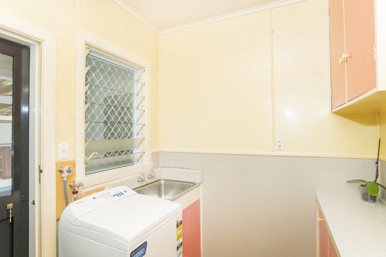 Photo of property in 15 Emily Street, Riverdale, Gisborne, 4010