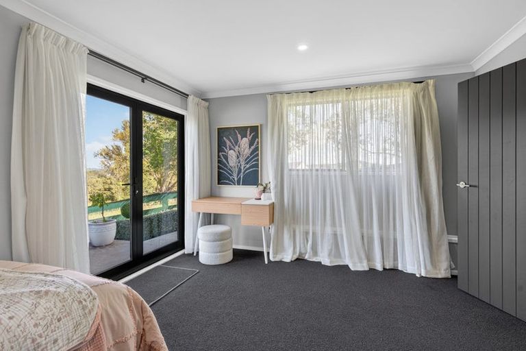 Photo of property in 3 Bickerstaffe Road, Maungaturoto, 0520