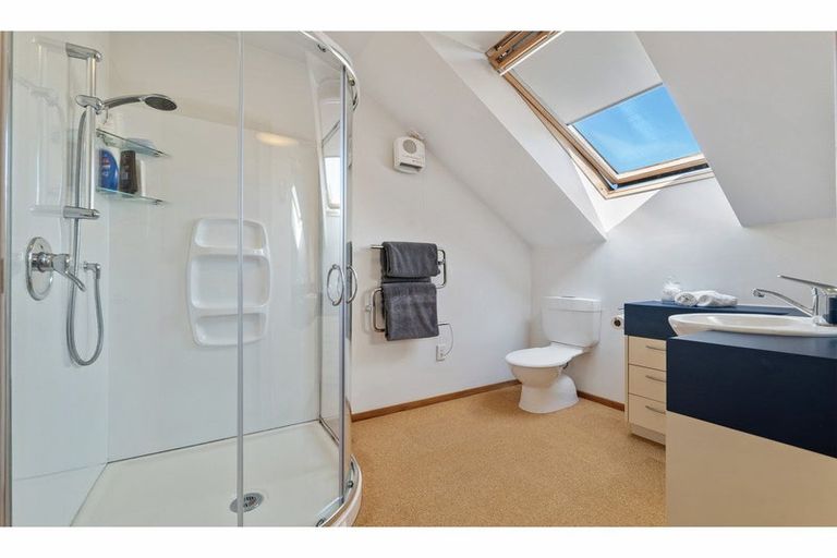 Photo of property in 25a Reeves Road, Opawa, Christchurch, 8023