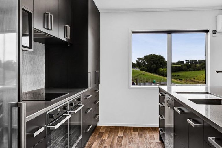 Photo of property in 25c Mason Road, Hawera, 4674