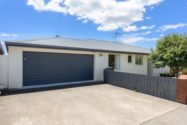 Photo of property in 114 Charles Street, Blenheim, 7201