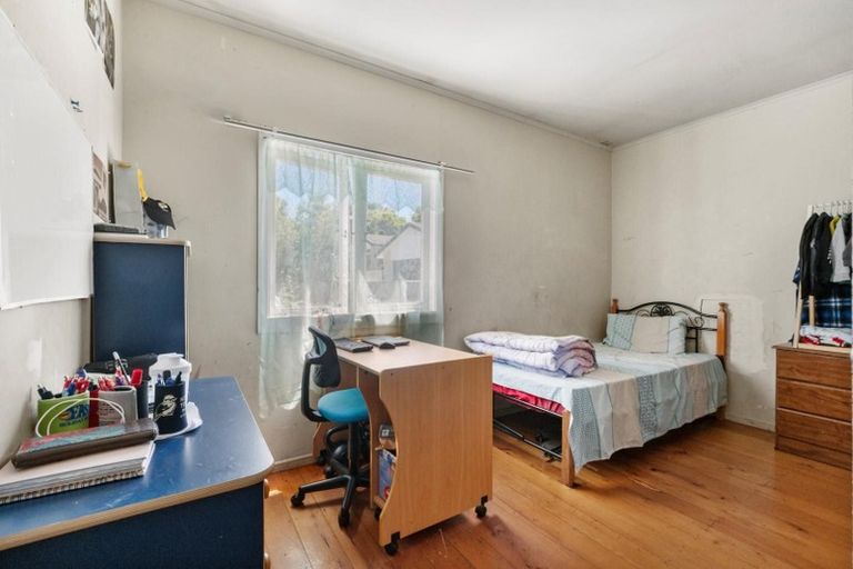 Photo of property in 79 Robert Skelton Place, Clendon Park, Auckland, 2103