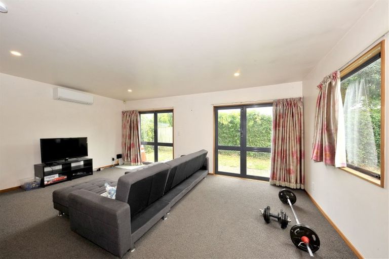 Photo of property in 55 Gresford Street, Edgeware, Christchurch, 8013