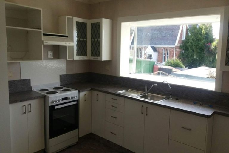 Photo of property in 16 Asquith Street, Caversham, Dunedin, 9012