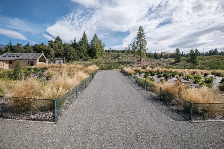 Photo of property in 32 Luge Loop, Castle Hill, 7580