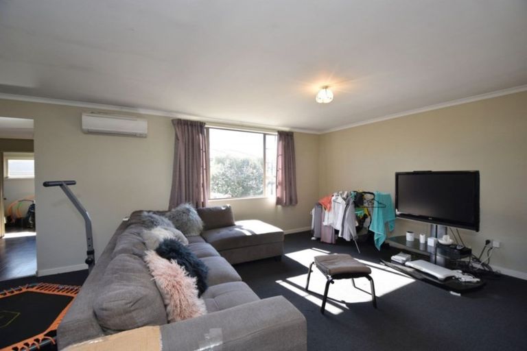 Photo of property in 16 Charles Street, Grasmere, Invercargill, 9810