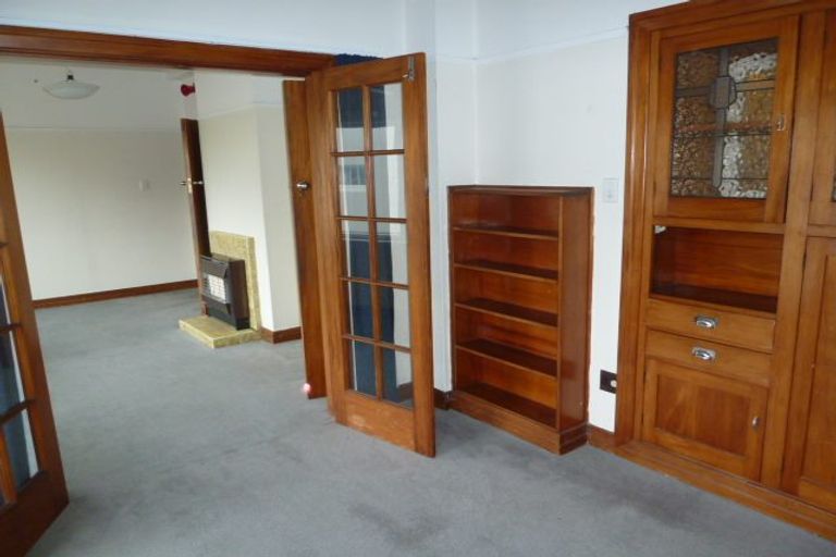 Photo of property in Elms Court Flats, 4/367 The Terrace, Te Aro, Wellington, 6011