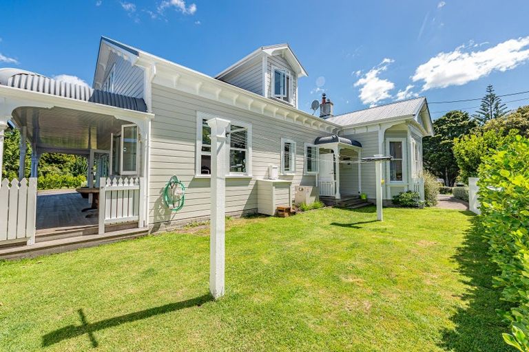 Photo of property in 163 Great North Road, Otamatea, Whanganui, 4501