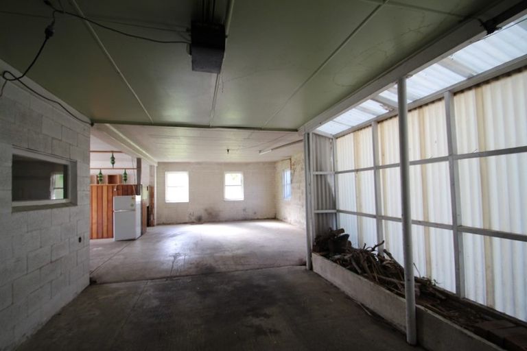 Photo of property in 23 Holland Road, Hillcrest, Auckland, 0627