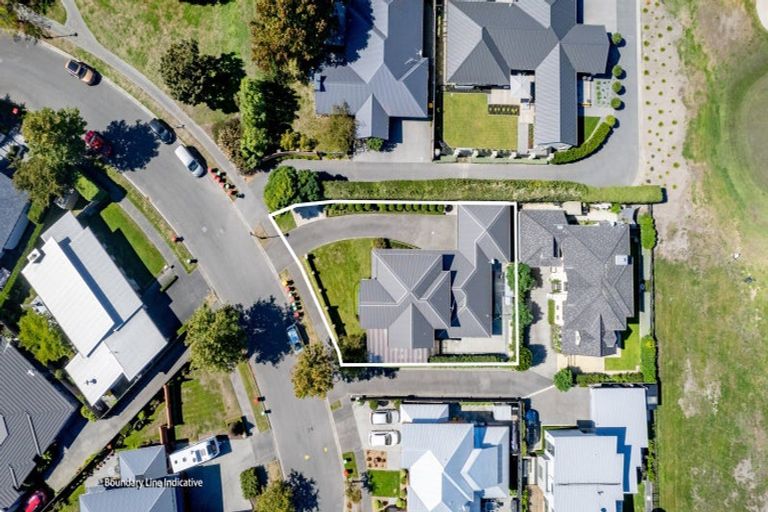 Photo of property in 40 Birkdale Drive, Shirley, Christchurch, 8061