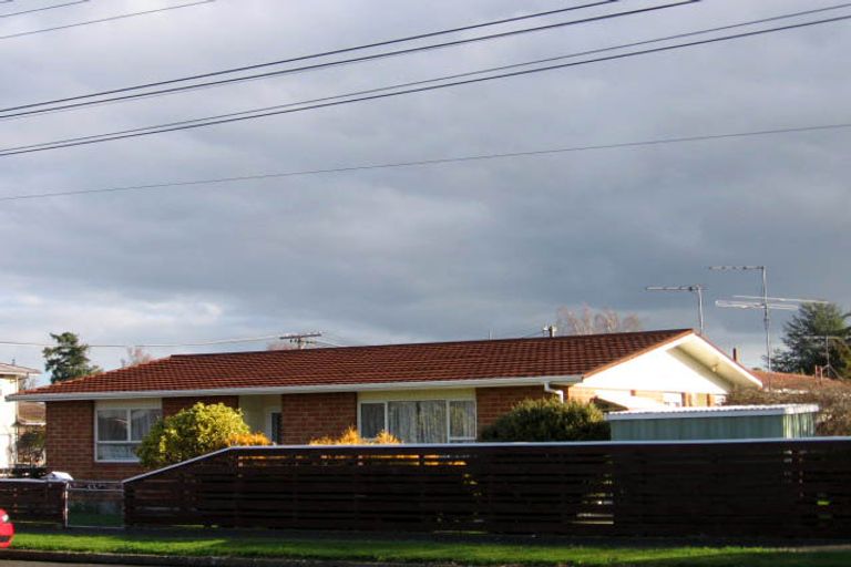Photo of property in 9 Cambridge Terrace, Masterton, 5810