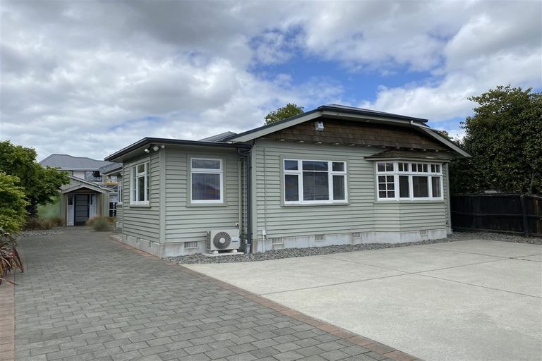 Photo of property in 162 Clarence Street, Riccarton, Christchurch, 8011