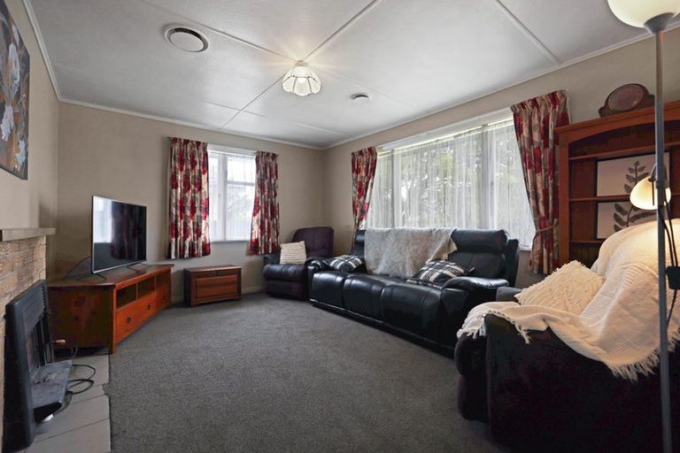 Photo of property in 6 Collins Street, Netherby, Ashburton, 7700