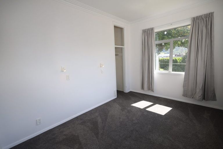 Photo of property in 14 Monokia Street, Fairy Springs, Rotorua, 3015